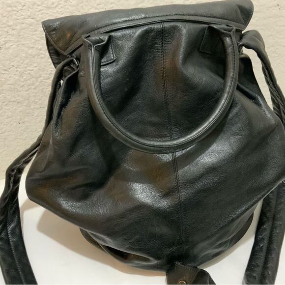 DKNY Donna Karan Black Leather BackPack Bag main image 10